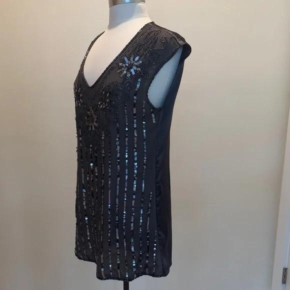 Flying Tomato Gray Sequin & Bead V-Neck Tunic Mini Dress - Picture 2 of 6